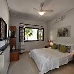 The House Of Art Holiday home *