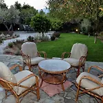 Holiday home The House Of Art Isthmia