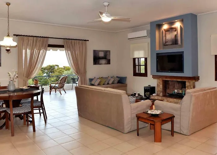 The House Of Art Isthmia